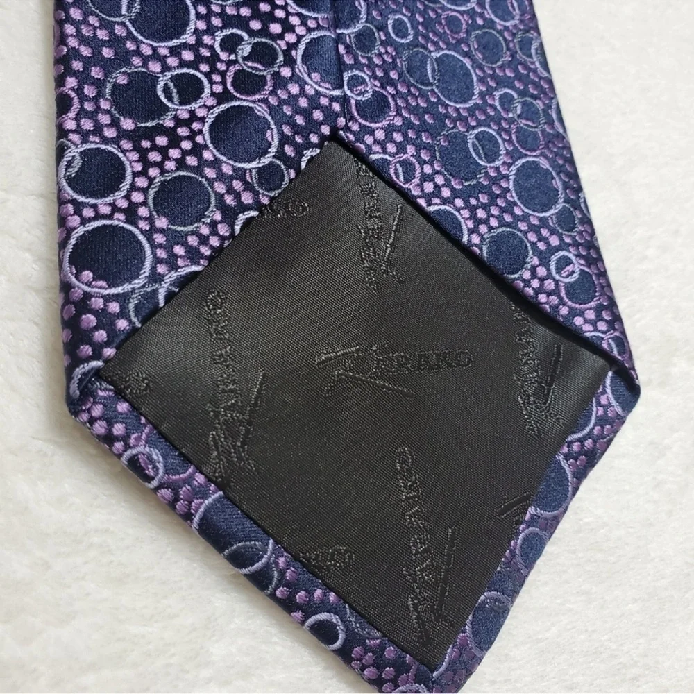 Karako Collection‎ Men's 100% Silk Purple Bubbles Pattern Tie. Size OS